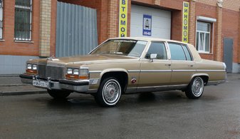 Машина на свадьбу Cadillac Fleetwood Brougham № П5139, золотистый
